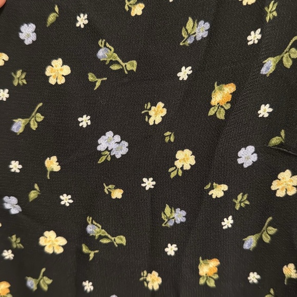 Reformation NWT flower print wrap dress - Picture 4 of 4